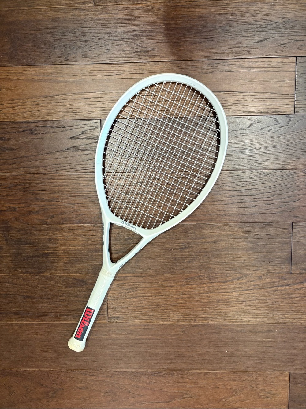 Wilson One Tennis Racket Exclusive All White WR022811U1 Grip Size 4 1/8 Inches